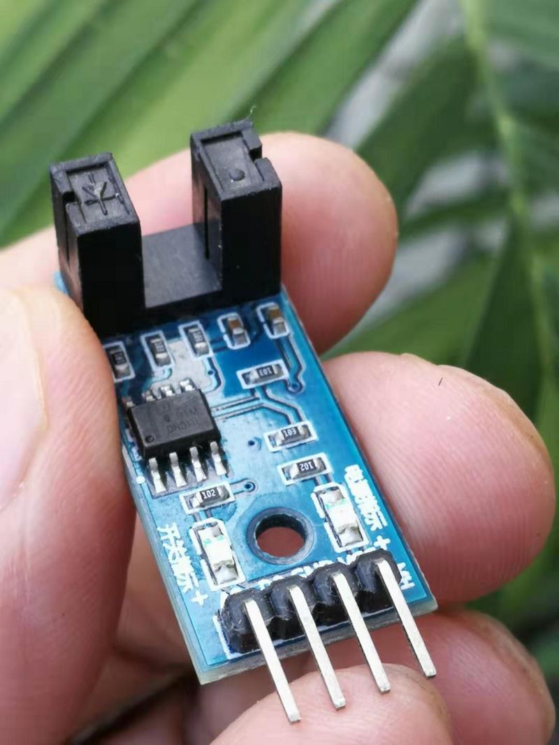  【雕爷学编程】Arduino动手做（78）---槽型光耦测速模块